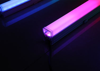 Tube au néon extérieur givré cannelé par lumière polychrome de la place LED de tube de PVC RVB